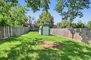 43 Stonefield Dr, Glendale Heights, IL 60139 - Photo 26
