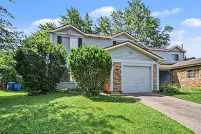 43 Stonefield Drive, Glendale Heights, IL 60139 - Photo 2