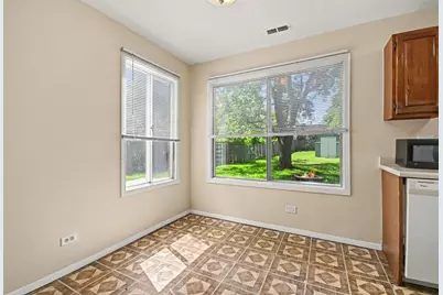 43 Stonefield Drive, Glendale Heights, IL 60139 - Photo 8