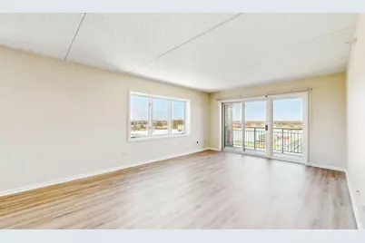 750 Pearson Street #808, Des Plaines, IL 60016 - Photo 2