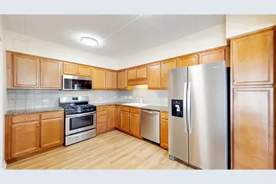 750 Pearson Street #808, Des Plaines, IL 60016 - Photo 6