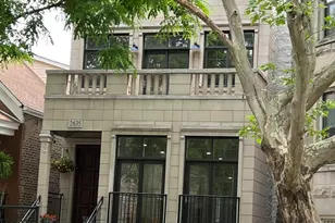 2635 W Iowa St, Chicago, IL 60622 - Photo 2