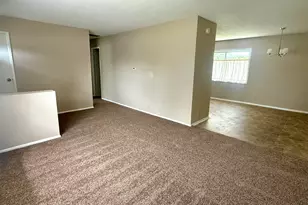 1619 Skyline Dr, Danville, IL 61832 - Photo 2