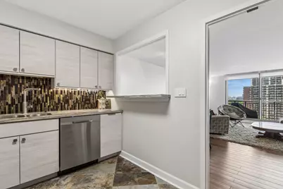 6007 N Sheridan Road #9E, Chicago, IL 60660 - Photo 6