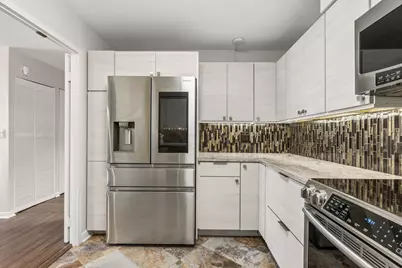 6007 N Sheridan Road #9E, Chicago, IL 60660 - Photo 8