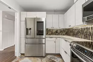 6007 N Sheridan Rd, Chicago, IL 60660 - Photo 8