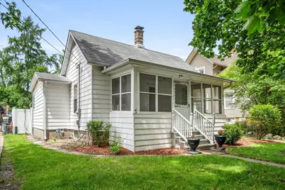 849 N 11th Street, Dekalb, IL 60115 - Photo 2