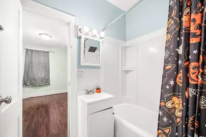 849 N 11th Street, Dekalb, IL 60115 - Photo 10