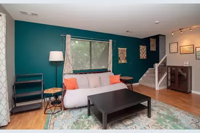 197 Uteg Street #201A, Crystal Lake, IL 60014 - Photo 4