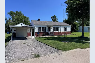 104 E Poplar Street, Odin, IL 62870 - Photo 2
