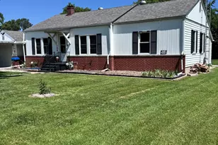 104 E Poplar St, Odin, IL 62870 - Photo 38
