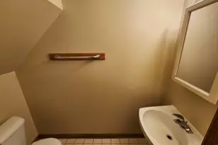 2363 E 70th Pl, Chicago, IL 60649 - Photo 8