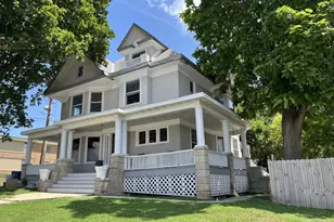 326 Gooding St, Lasalle, IL 61301 - Photo 1