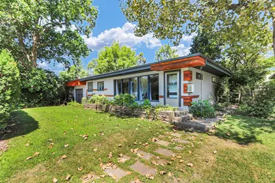 1708 W Green Street, Champaign, IL 61821 - Photo 1