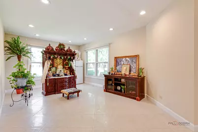 287 Willow Parkway, Buffalo Grove, IL 60089 - Photo 14