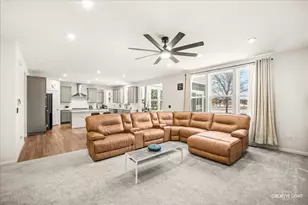 3667 Peregrine Way, Elgin, IL 60124 - Photo 8