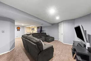 2308 Periwinkle Ct, Naperville, IL 60540 - Photo 20