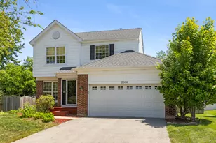2308 Periwinkle Ct, Naperville, IL 60540 - Photo 2