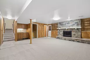 5845 Lenox Rd, Lisle, IL 60532 - Photo 8