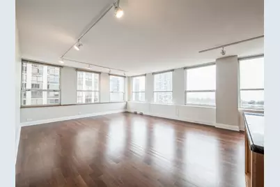 2626 N Lakeview Avenue #1102, Chicago, IL 60614 - Photo 4