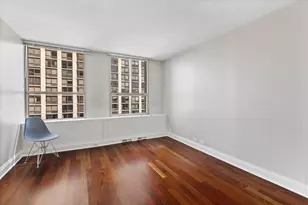 2626 N Lakeview Ave, Chicago, IL 60614 - Photo 18