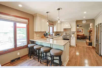 3S654 Terrace Drive, North Aurora, IL 60542 - Photo 10