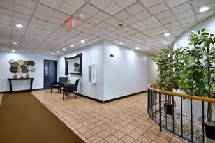 700 Wellington Ave, Elk Grove Village, IL 60007 - Photo 32