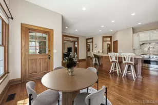 2736 Willow Ridge Dr, Naperville, IL 60564 - Photo 8