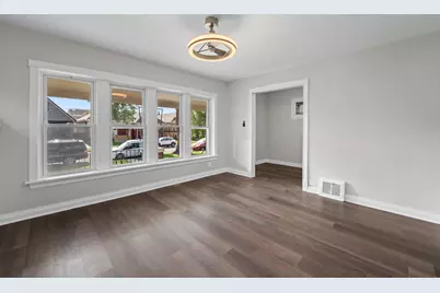 5827 S Spaulding Avenue, Chicago, IL 60629 - Photo 12