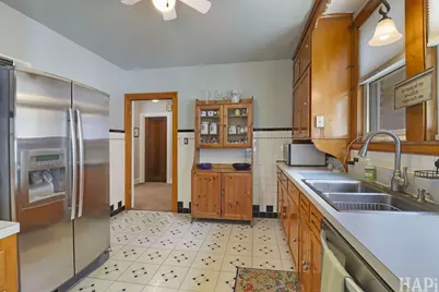 7846 Kenneth Avenue, Skokie, IL 60076 - Photo 8