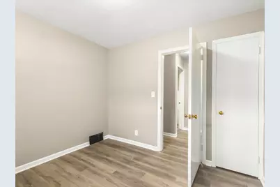 820 Cottage Grove Avenue, Rockford, IL 61103 - Photo 26