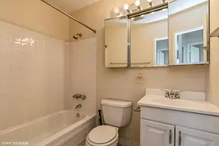 607 W Wrightwood Ave, Chicago, IL 60614 - Photo 8