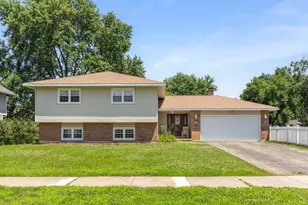 1644 Verdin Ln, Naperville, IL 60565 - Photo 2
