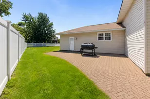 1644 Verdin Ln, Naperville, IL 60565 - Photo 44
