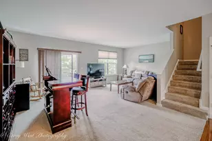 4062 Pompton Ave, Elgin, IL 60124 - Photo 14