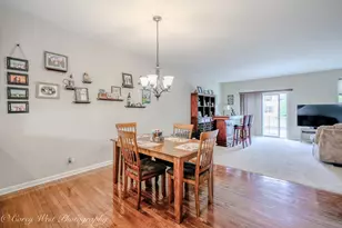 4062 Pompton Ave, Elgin, IL 60124 - Photo 12