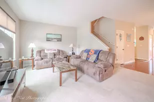 4062 Pompton Ave, Elgin, IL 60124 - Photo 16