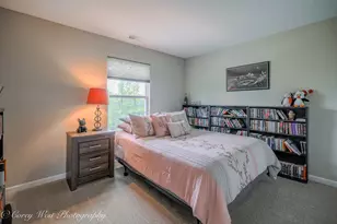4062 Pompton Ave, Elgin, IL 60124 - Photo 20