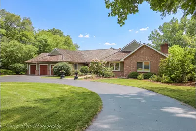 39W944 Deer Run Drive, Saint Charles, IL 60175 - Photo 4