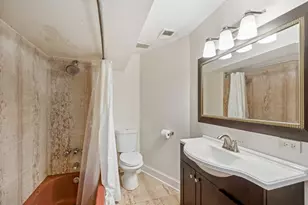 1416 N Cleveland Ave, Chicago, IL 60610 - Photo 10