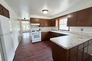 3940 Center Ave, Lyons, IL 60534 - Photo 8
