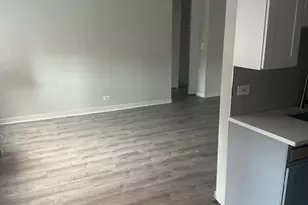 7120 N Sheridan Rd, Chicago, IL 60626 - Photo 6