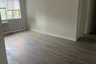 7120 N Sheridan Rd, Chicago, IL 60626 - Photo 2