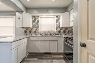 3307 E 136th St, Chicago, IL 60633 - Photo 8
