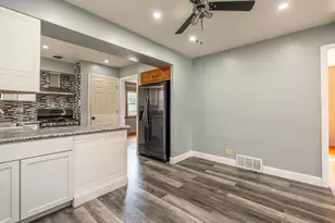 3307 E 136th St, Chicago, IL 60633 - Photo 10