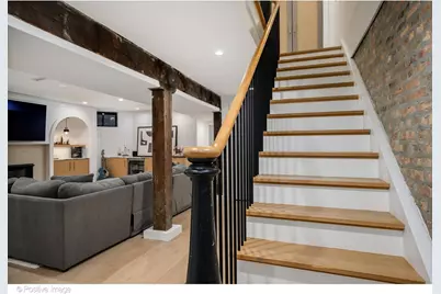 17 E Division Street #1E, Chicago, IL 60610 - Photo 26