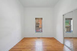 700 S Oakley Blvd, Chicago, IL 60612 - Photo 12