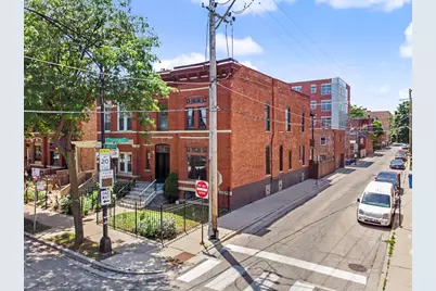 700 S Oakley Boulevard, Chicago, IL 60612 - Photo 2