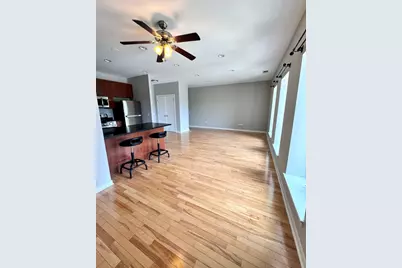 1075 W Roosevelt Road #305, Chicago, IL 60608 - Photo 12