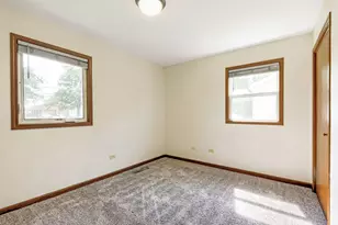 311 Notre Dame Ave, Joliet, IL 60436 - Photo 24